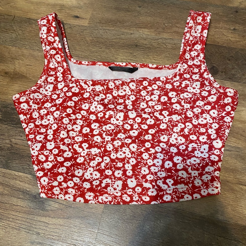 Cute floral top